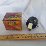 Vintage Zebco Zee Bee Model 202 Spinning Reel in Box