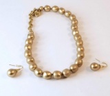 Gold Tone Necklace with Matching Earrings
