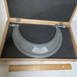 8-9” Micrometer 0.0001” in Wooden Case