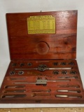 Dunlap Tap & Die Set in Wooden Box