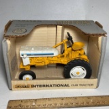 1991 ERTL Cub Tractor 1964-1976 Diecast 1/16 Scale in Box