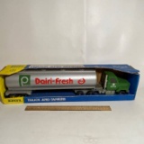 ERTL Truck and Tanker “Dairi-Fresh Publix” in Box