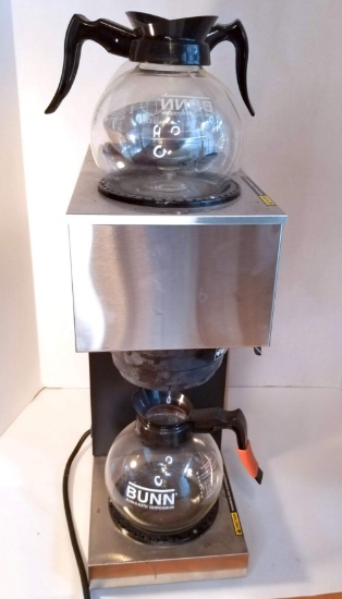 Bunn Commercial Style Coffee Maker with 2 Glass Pots
