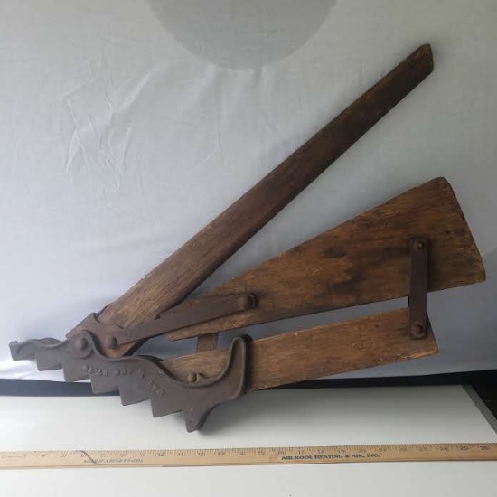 Antique 1878 Wagon Jack Made of Cast Iron, Wood and Steel