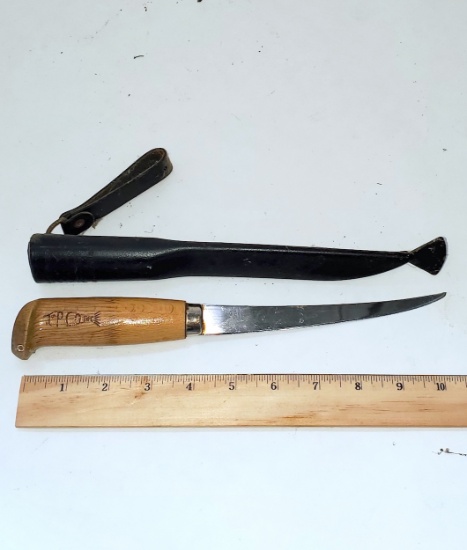 Filleting Knife with Sheath