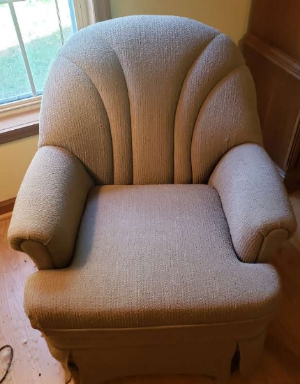 Williamsburg Furniture Vintage Swivel Rocking Chair, Taupe