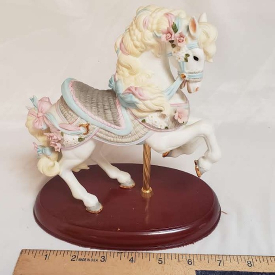 Lenox Carousel Show Horse, 24 K Gold Accents, Retired