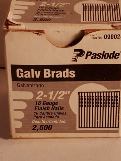 2-1/2" Galvanized Brads 16 Gauge Finish Nails