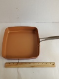 Bulbhead.com Copper Tone Square Frying Pan