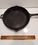 Old Mountain Large Cast Iron Frying Pan