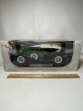 1934 Duesenberg Signature Models 1:18 Scale Die-Cast Car in Box