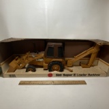 1986 ERTL Die-Cast Case 580 Super E Loader Backhoe in Box