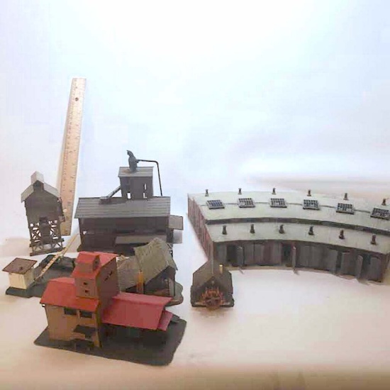 Lot of Hobby Model Railroad Village Pieces