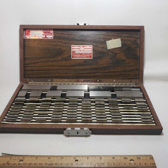 Vintage Starrett Webber Gage Division Set of Gages with Key