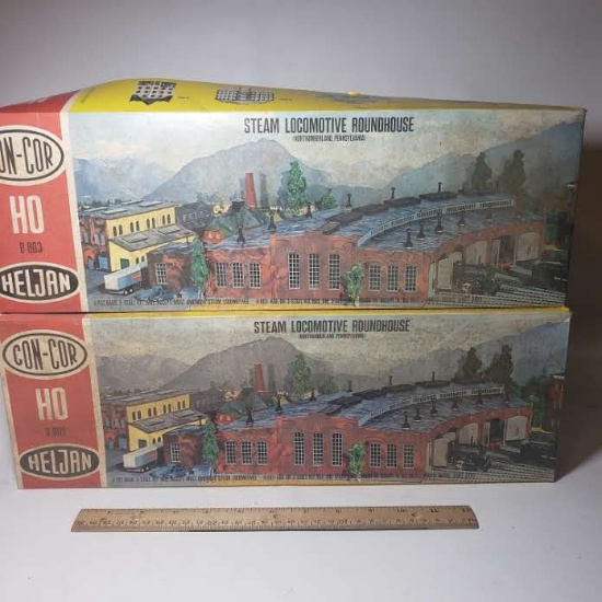 Lot of 2 Heljan HO model Railroad Roundhouses in Original Boxes
