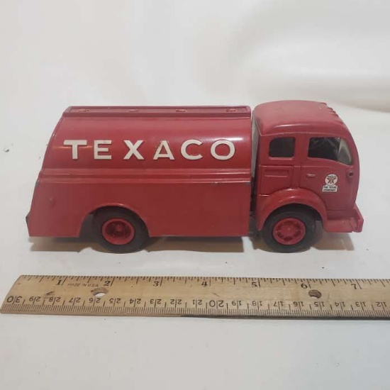 Ertl 1949 White Tilt Cab Texaco Truck