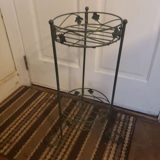 Green Metal 2 Tier Plant Stand