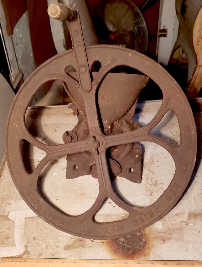 Antique Red Chief Mfg Co Large Wheel Grinder