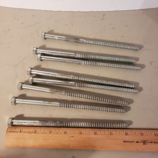 Lot of 8 Lag Bolts