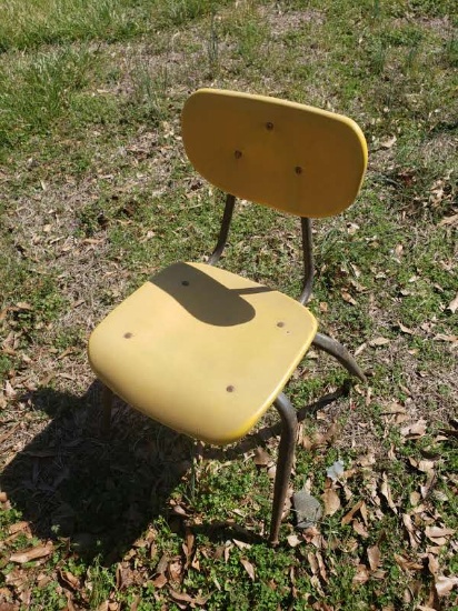 Retro Chair by American Desk Co