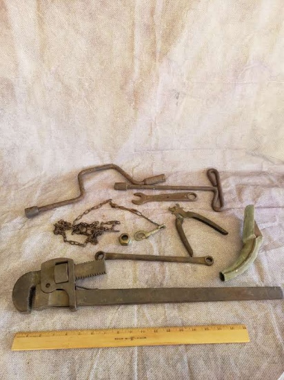 Lot of Assorted Vintage Tools