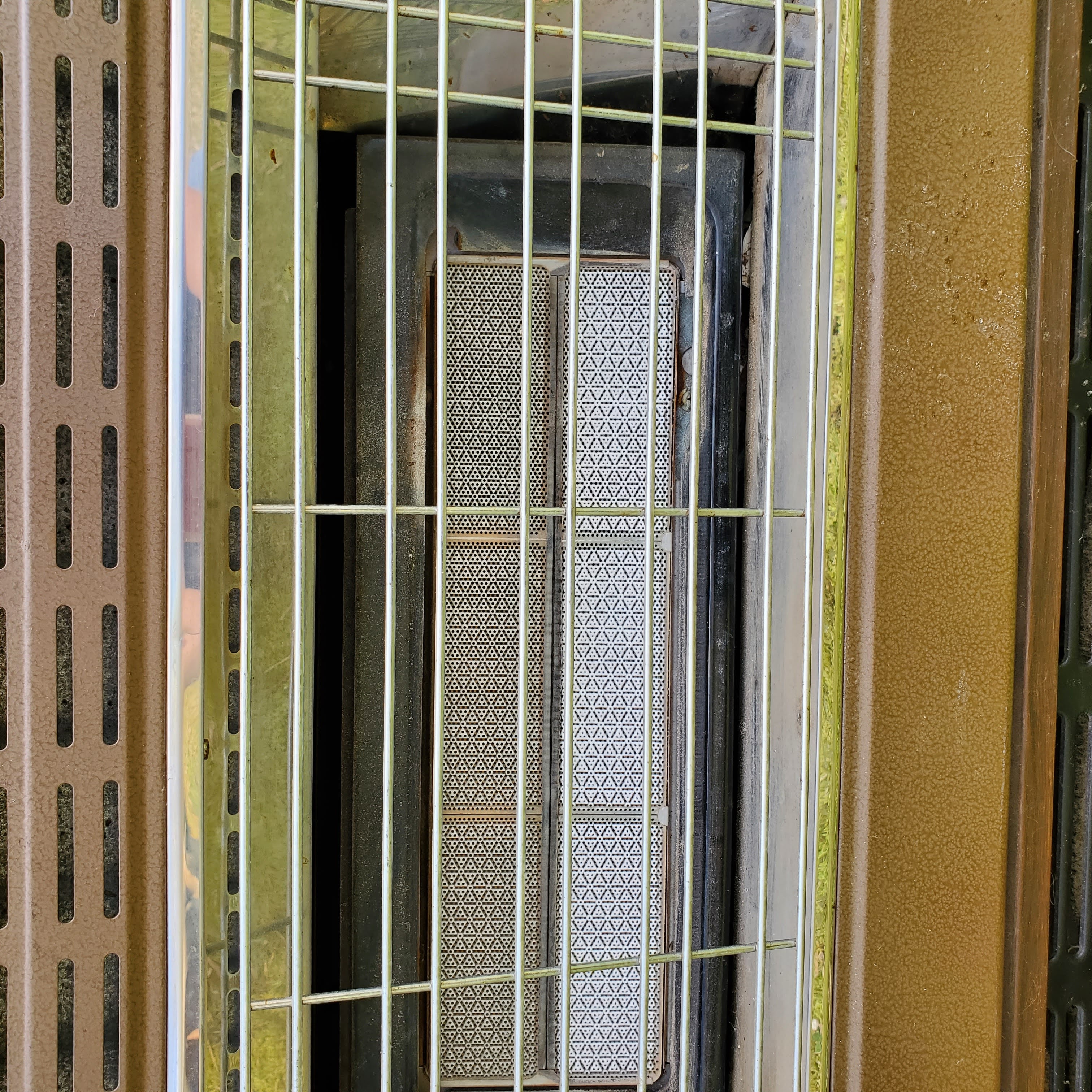 Rinnai Glo-Ray Space Saver LP Gas Heater Model | Proxibid