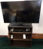 Samsung Model UN40H5003AF 40” Flat Screen Television, Stand & Remote