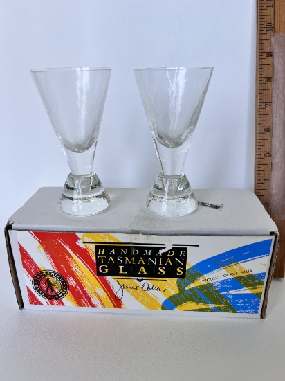 4 pc Handmade Tasmanian Glass Shot Set by James Dodson Product of Australian