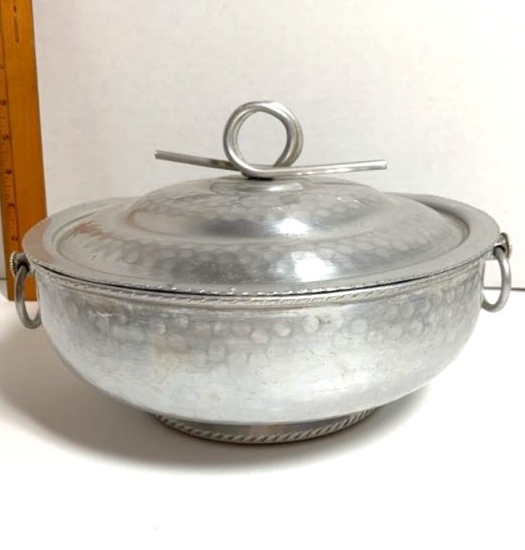 Vintage Pyrex Hammered Aluminum Casserole Dish with Ring Handles