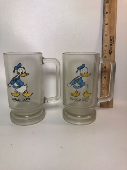 Pair of Vintage Donald Duck Glass Mugs