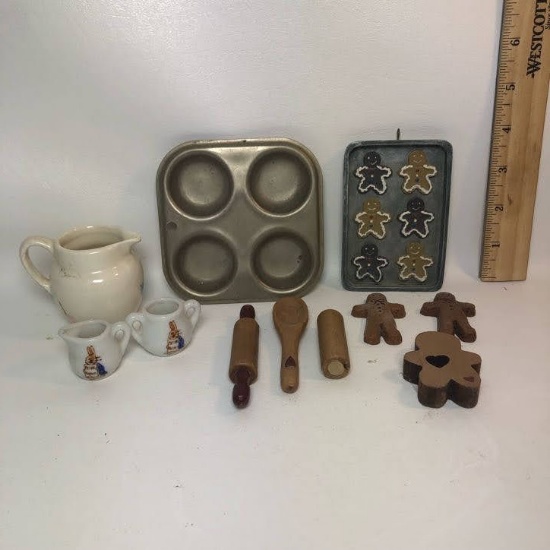 Lot of Vintage Kitchen Toys