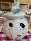 Cute Vintage Apple Cookie Jar