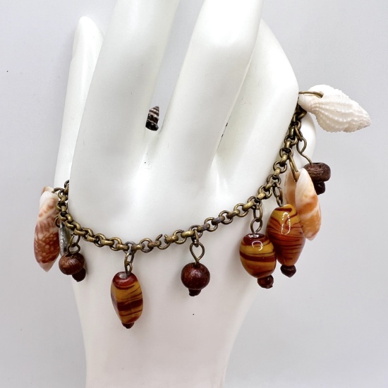 Bead & Shell Charm Style Bracelet