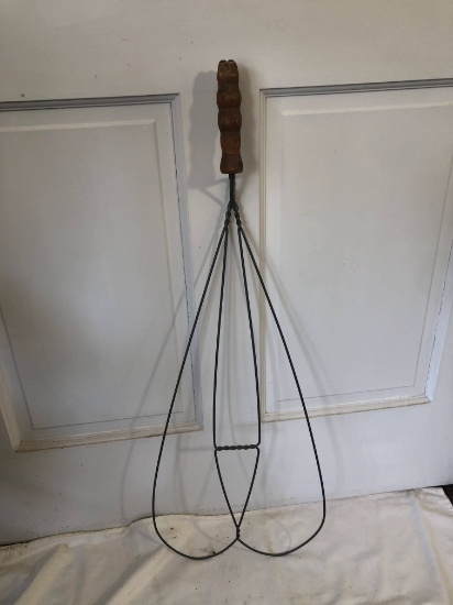Antique Heart Shaped Rug Beater