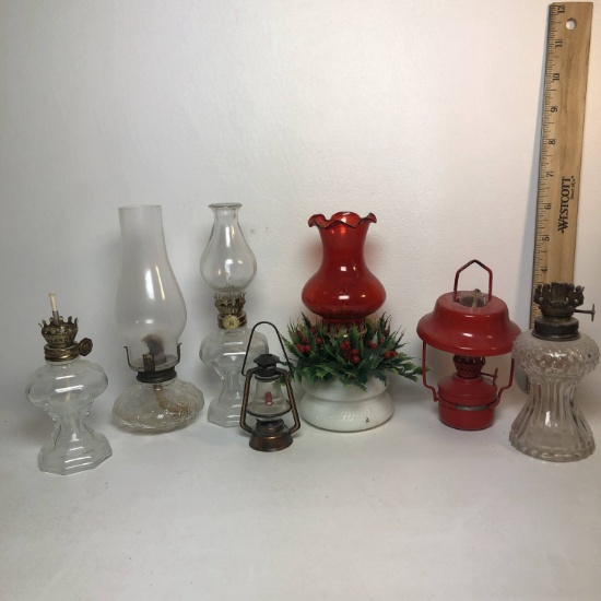 Lot of Small Lamps