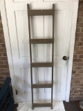 Pine Blanket Ladder