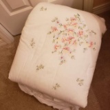 Beautiful King Size White Embroidered Bedspread with Scalloped Edges