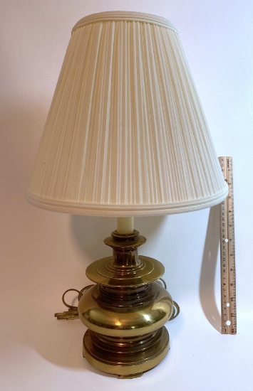 Vintage Small Brass Lamp - Works