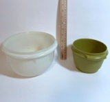 Vintage Lot of 2 Tupperware Bowls