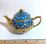 Vintage Miniature Chinese Tea Pot Trinket