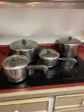 7 pc Stainless Steel Pots, Pans & Strainer Lot with Lids