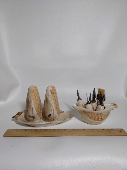 Set of Vintage Ceramic Corn on the Cob Salt and Pepper Shakers and Holders