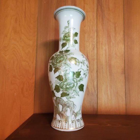 Andrea by Sadek Japanese Vase