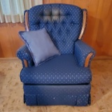 Blue Cloth Recliner