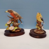 2 Bird Figurines (Robin 1993 and Goldfinch 1986) by Joe Z. Lefton