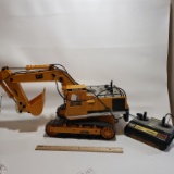 Cat Caterpillar 245D Remote Control Toy