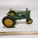 Ertl John Deere Tractor