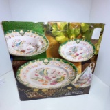 20 pc Paradise Porcelain with Gold Accent Dinnerware Set - New in Box