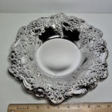 Beautiful Silver Plated Oneida Embossed Bowl