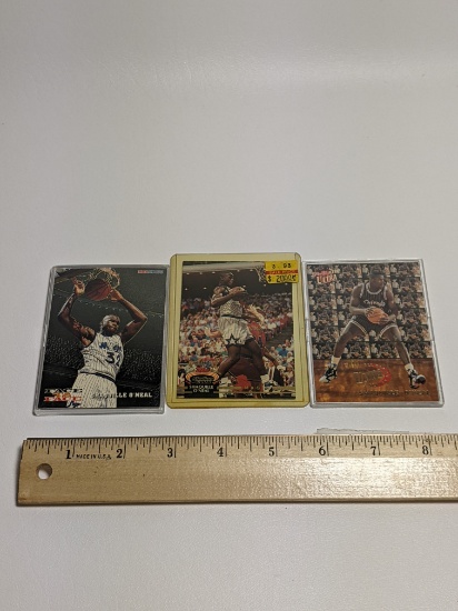Lot of 3 Shaquille O’Neal Highlight Moments NBA Trading Cards in Case